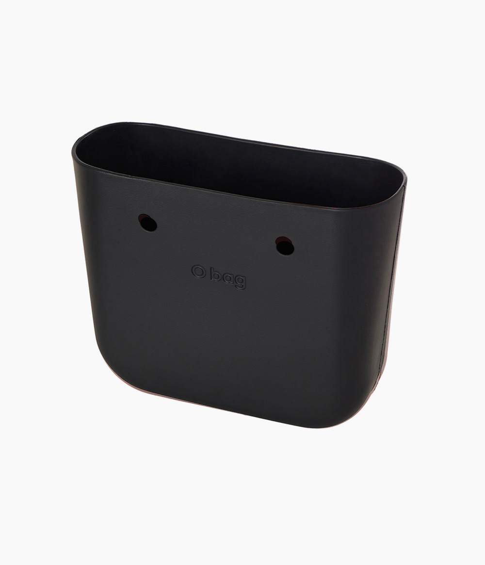 O bag Standard Body Black i svart färg framsida vinkel